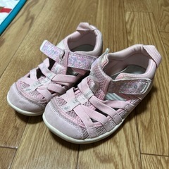 子供靴・サンダル17センチ
