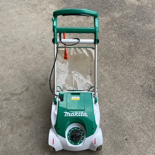 マキタ　電源コード芝刈機