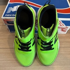 ⭐️新品⭐️ニューバランス スニーカーの画像