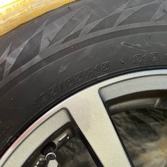 直接引き取り希望　195/65R15   VRX2   ホイール付4本　2017年22週目製造（走行距離かなり少な目）の画像