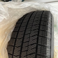 直接引き取り希望　195/65R15   VRX2   ホイール付4本　2017年22週目製造（走行距離かなり少な目）の画像