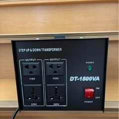 変圧器