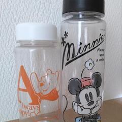 ディズニー　ドリンクボトル二個セット