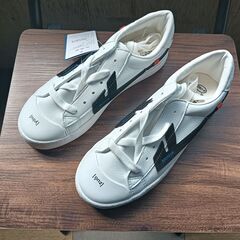 新品 22.5cm レディース スニーカー ホワイト 厚底 シュ...