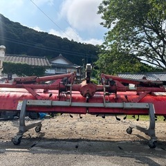 ニプロ ウィングハロー　HCS-2500B 代かき幅250cm 代掻き　水田　ハロー 折りたたみ 整地　土引き　作業機 農機具　トラクター　パーツ　適応馬力 20～30馬力 キャスター付き　ウイングハロー 宮崎の画像
