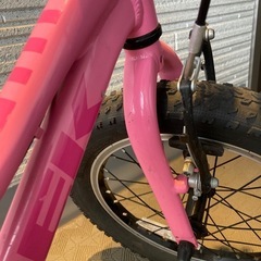 子供用自転車　トレック『PRECALIBER 16』　ピンクの画像