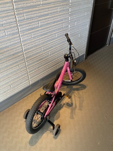 子供用自転車　トレック『PRECALIBER 16』　ピンク
