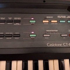 CASIO 電子ピアノの画像