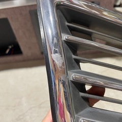 ハイエース100系ワゴン純正グリルの画像