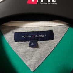 TOMMY HILFIGER トミーヒルフィガー Tシャツ 古着の画像