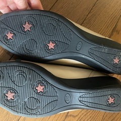 GOLDENFOOT本革オープントゥパンプスの画像