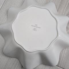 ヴァレンティノガラヴァーニ 花柄皿の画像