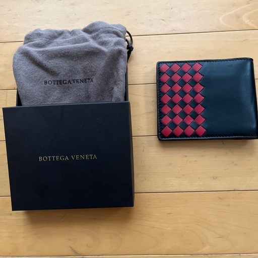 新品ブランド財布