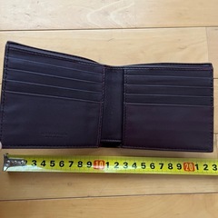 新品ブランド財布の画像