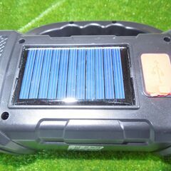 太陽光充電　懐中電灯　USB充電可能　災害時に便利の画像