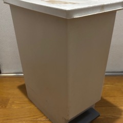ゴミ箱