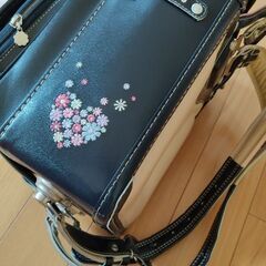 ☆美品☆ランドセル ☆ネイビー