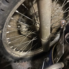 スズキオフロードバイクフロント周り
の画像