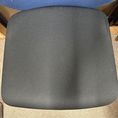 オフィスチェア キャスター付の画像