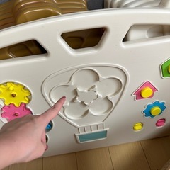 ベビーサークルの画像