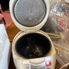 炊飯器