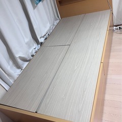 ベッド　収納