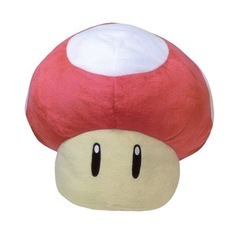 マリオのキノコとスヌーピーのぬいぐるみ