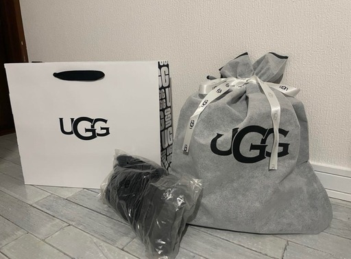 スマートフォン対応！UGGアグ　メンズ手袋　黒