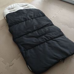 ベビーカーカバーの画像