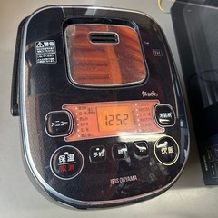 アイリスオーヤマ　IH炊飯器　RC-IE50-B 2020年製の画像