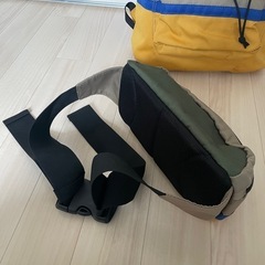 バックパックとウエストポーチ セットの画像