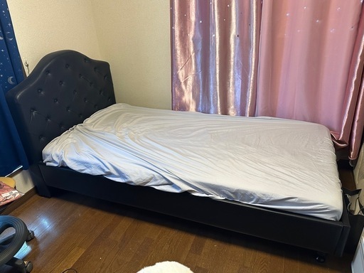 シングルベッド