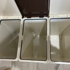 【受け渡し決定】キャスター付きエコボックス　3個の画像