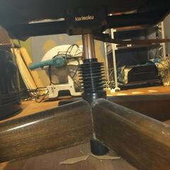 カリモク家具の椅子の画像