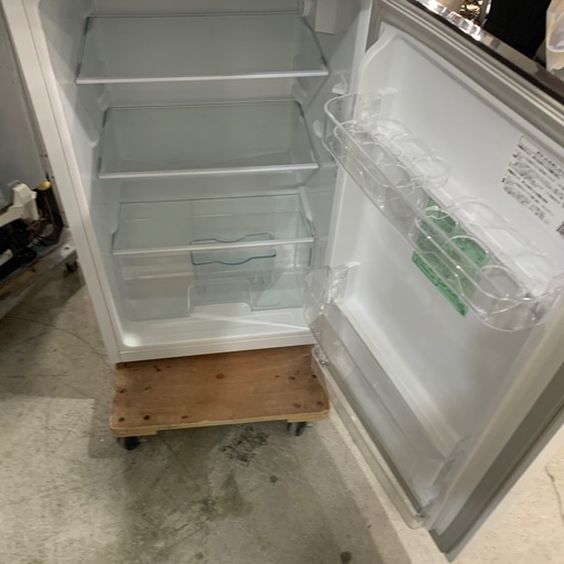 大幅割引！！/配送可 ハイセンス120L 冷蔵庫★2020年製 クリーニング待ち/6ヶ月保証付き 【管理番号12206】知
