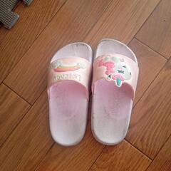 子供　サンダルの画像