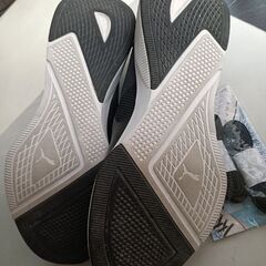 【PUMA】スニーカー24.5cmの画像