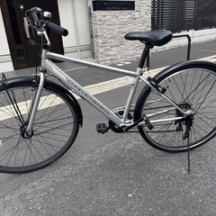 コンフォートクロスバイク シルバー 700c