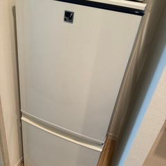 冷蔵庫　シャープ