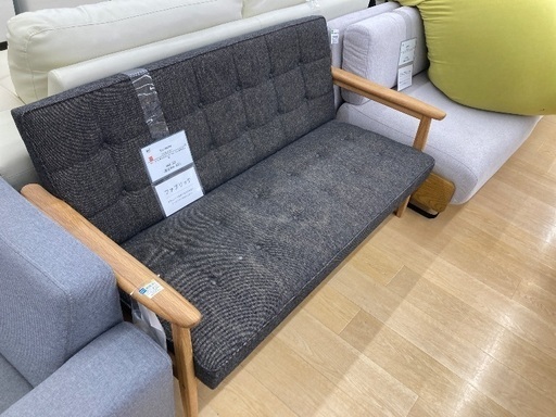 【トレファク イオンモール常滑店】2人掛けソファー　karimokuをご紹介！