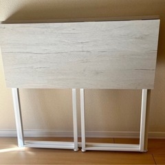 お値下げ中!【ニトリ】折りたたみテーブル・イスセットの画像
