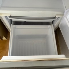 冷蔵庫　SHARP SJ-14E8の画像