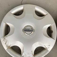 日産純正13インチホイールカバーの画像