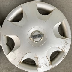 日産純正13インチホイールカバーの画像