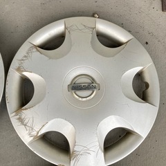 日産純正13インチホイールカバーの画像