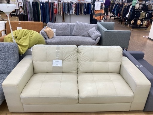 【トレファク イオンモール常滑店】2人掛けソファーをご紹介！