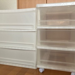 衣装ケース2点