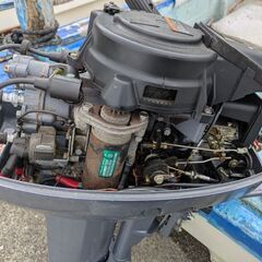 船外機 9.9馬力　混合油　燃料タンク付の画像