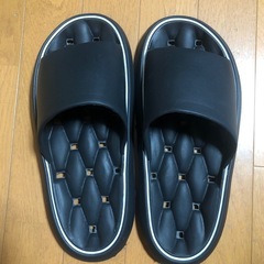 中国製のサンダル(BLACK&ホワイト) 28センチメンズ、レディース兼用の画像