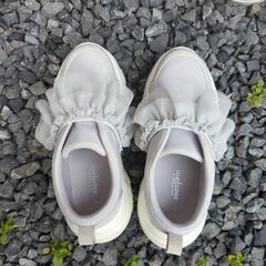 しまむら　スニーカー　サイズMの画像